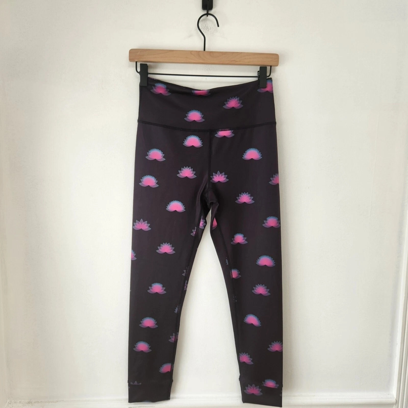 free-people-movement 7/8 length lotus print leggings