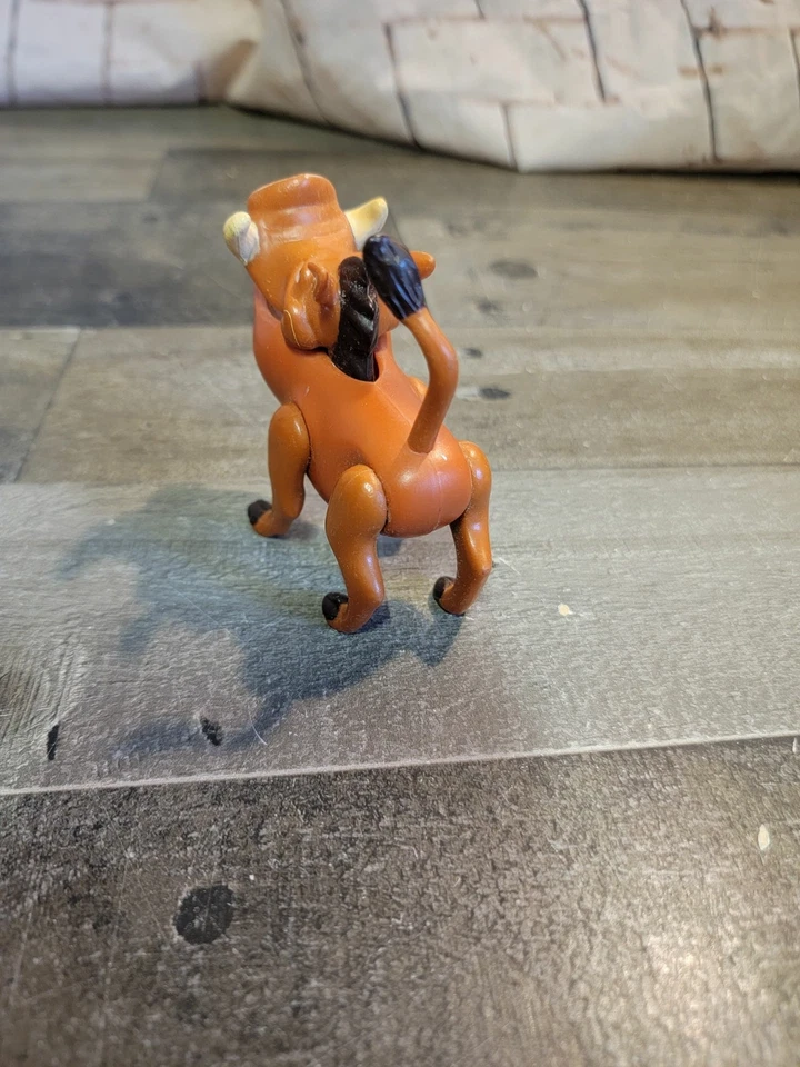 Figura de juguete Rey León Pumba Disney Foto 3 de 4