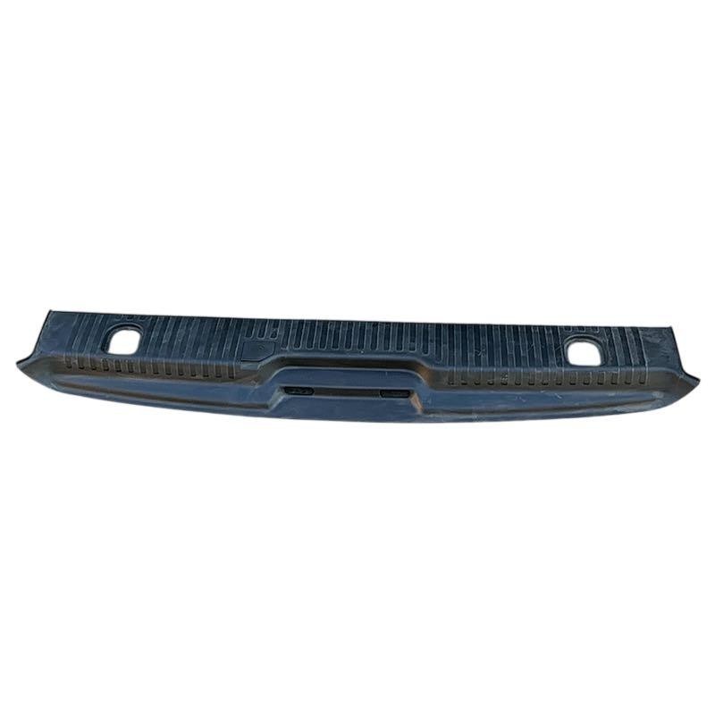 Marchepied arrière usé ? Remplacez le plastique PEUGEOT Expert 3 98096060ZD
