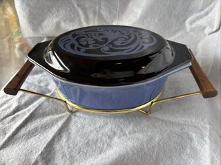 Vintage PYREX midnight bloom casserole dish #943 with cradle RARE