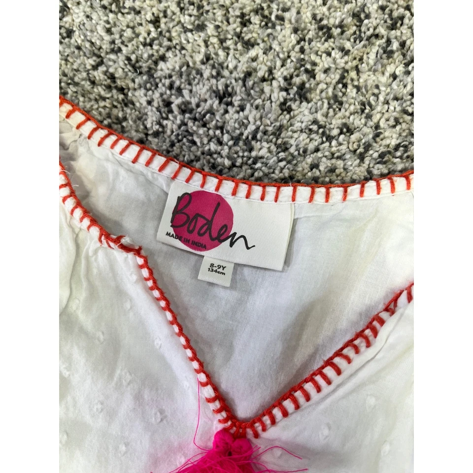 Boden Girls White Embroidered Floral Swiss Dot Tunic Top 8-9Y Beach Casual - Image 2 of 4