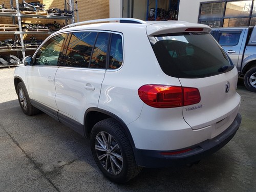 Módulo de control de freno de estacionamiento Volkswagen Tiguan, 5n 2008-2016 - 3aa907801j - Imagen 4 de 8