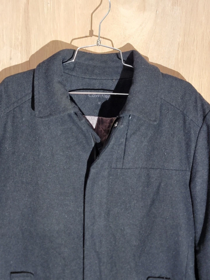 Jaqueta masculina Calvin Klein preta mistura de lã média zíper completo botão frontal - Imagem 4 de 4