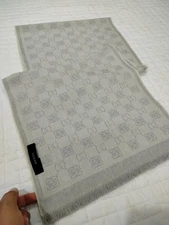 GUCCI women's Wool Scarf Shawl Stole wrap Made in Italy GG Logo Cream  Authentic