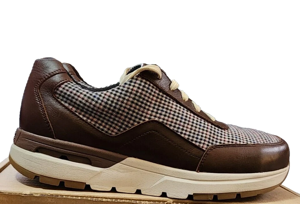 Rockport® Women's 10.5 Pulse Tech Work EH Composite-Toe Work Shoes - Brown Plaid - Image 2 of 4