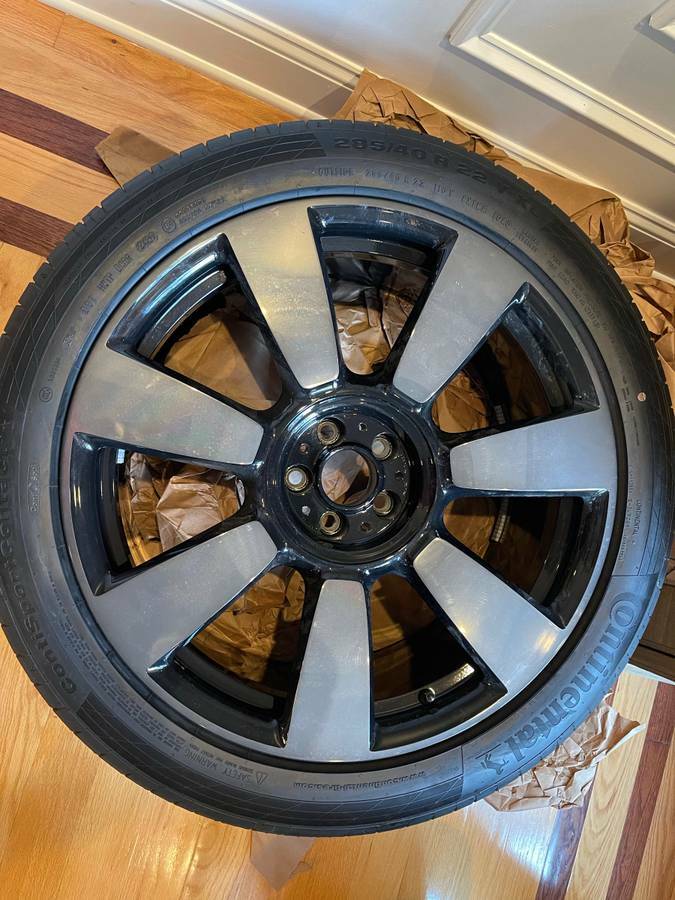 GENUINE ROLLS-ROYCE CULLINAN 7 SPOKE PART POLISHED SHADOW WHEELS OEM FACTORY SET