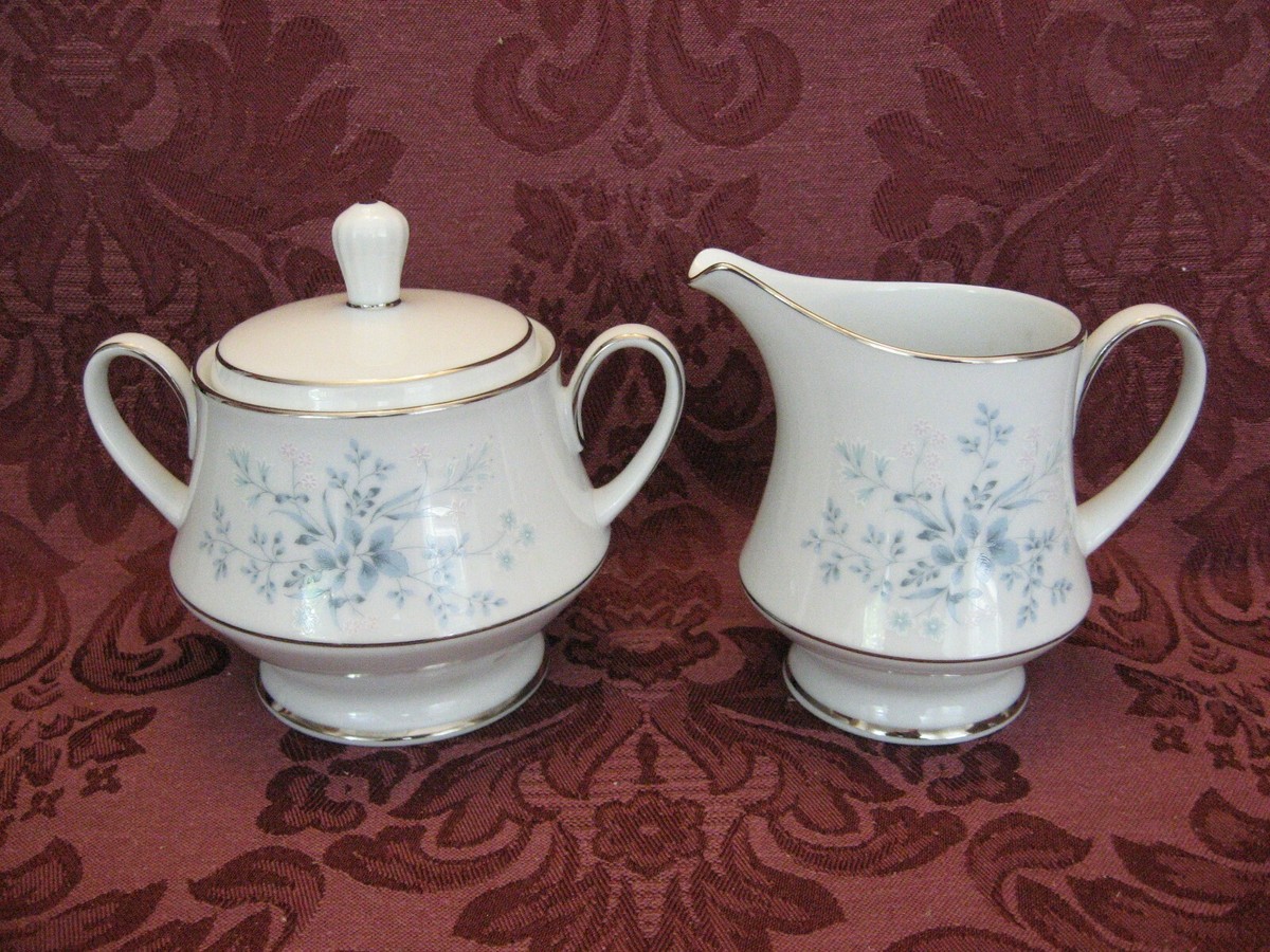 スタうー特価』 Noritake 『CAROLYN』 パーティセット 40点