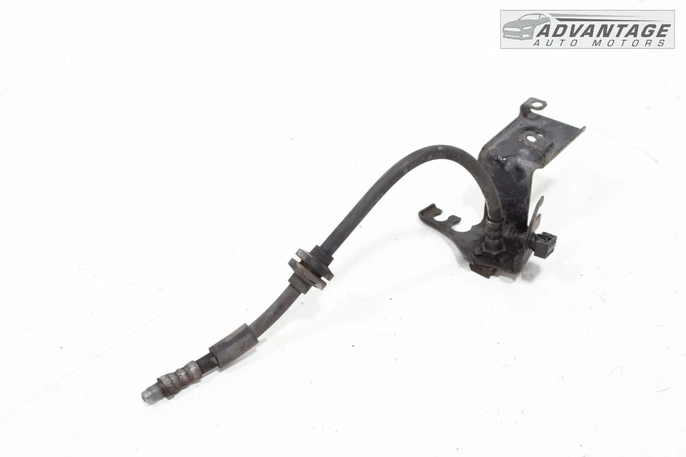 Tubo de manguera pinza de freno trasero izquierdo Jeep Renegade 2015-2021 con soporte OEM Foto 2 de 4