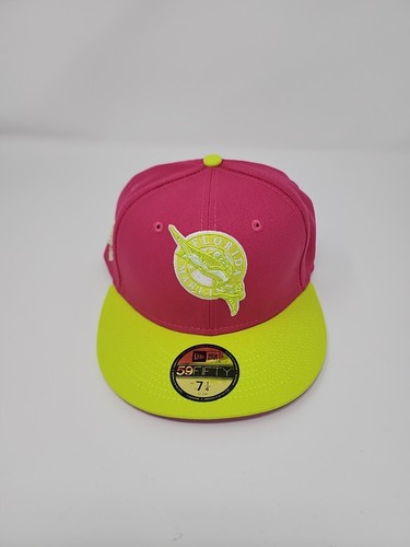 New Era FLORIDA MARLINS 1997 World Series Beetroot 59FIFTY Fitted Hat 7 1/4