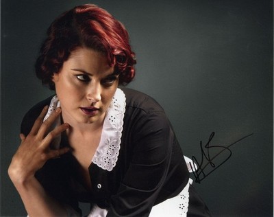 AMERICAN HORROR STORY AUTOGRAMM #ALEXANDRA BRECKENRIDGE# + UACC COA