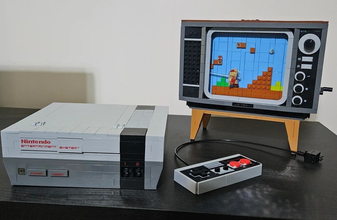 NES Nintendo Entertainment Sys TV Console Retro Game Brick Building Set 2646Pcs