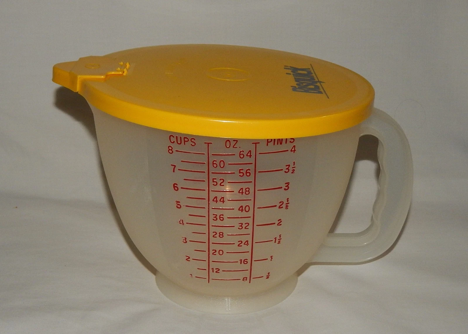 rare Bisquick Tupperware 8 Cup Measure Mix N Store Batter Bowl Yellow Lid