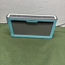 Bose SoundLink III Bluetooth Speaker w/ Charger Tested Working
