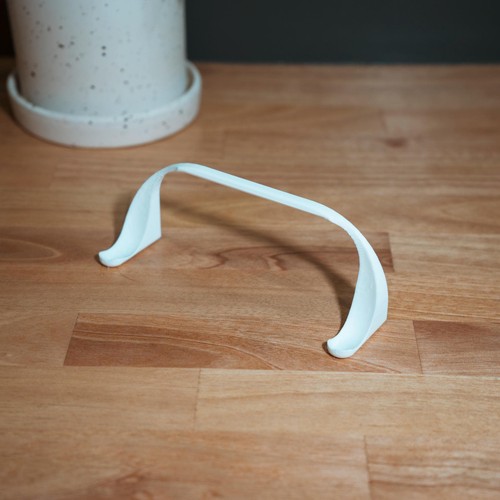 Xbox Controller Stand – Minimalist Gaming Display - Picture 6 of 6