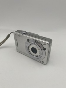 Sony Cybershot DSC-W55 7.2MP Digitalkamera Silber - Displayfehler