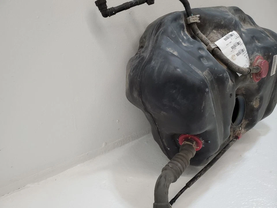 2003-2007 HONDA ACCORD Fuel Tank 17 Gallon 7168875 03-07      Foto 3 de 4