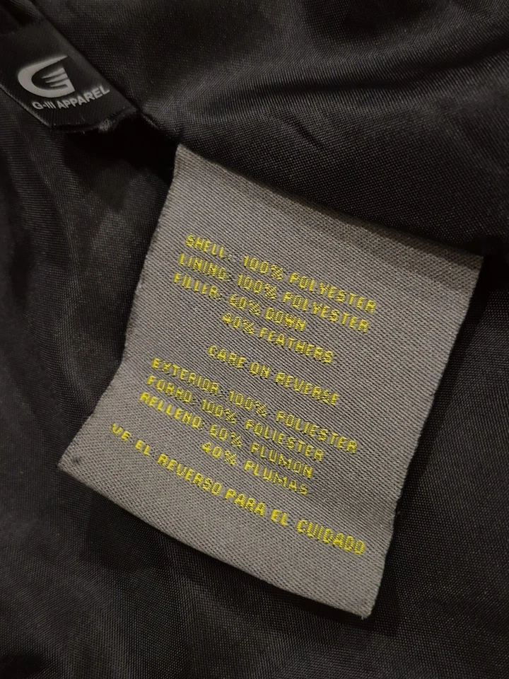 Kenneth Cole Reaction Women's Size Large Vest Black Puffer Down Feather Fill  - Image 4 of 4