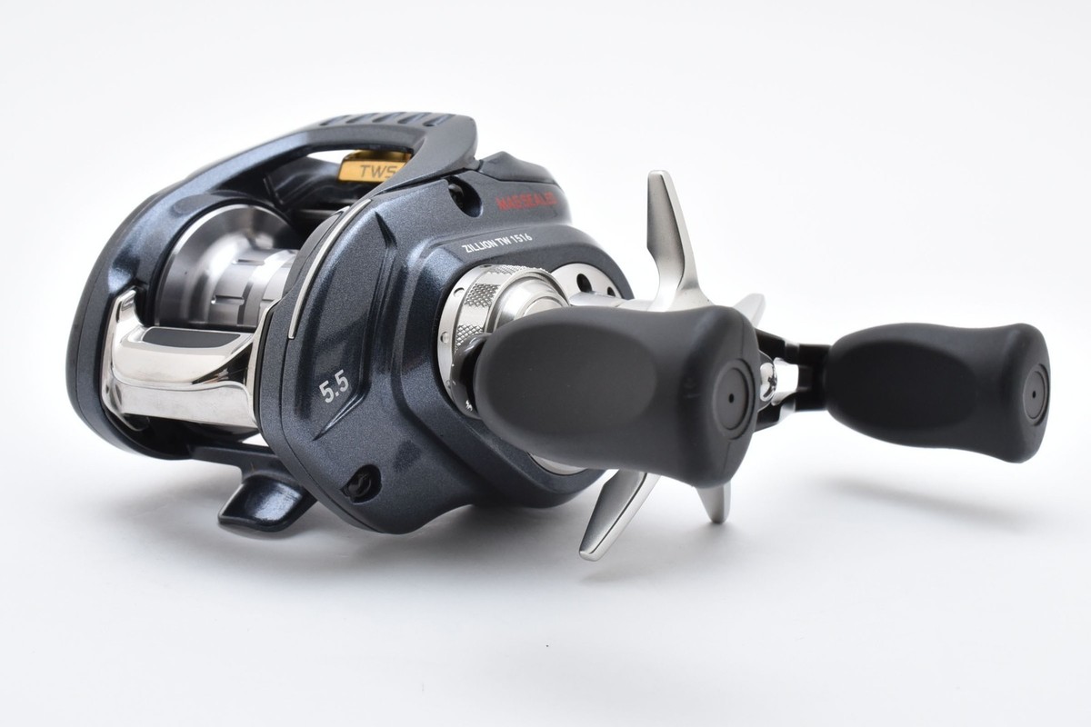 Daiwa ZILLION TW 1516 Right Hand Baitcasting Reel Excellent