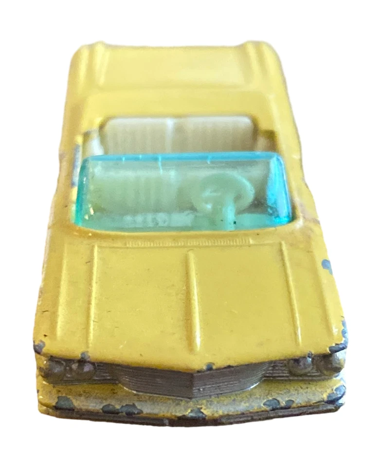 Lesney Matchbox No. 39 Pontiac Convertible Yellow Diecast - Image 3 of 4