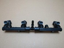 Honda CBR1000RR-E Fireblade 2014 13,989 miles  fuel injectors and rail (5880)