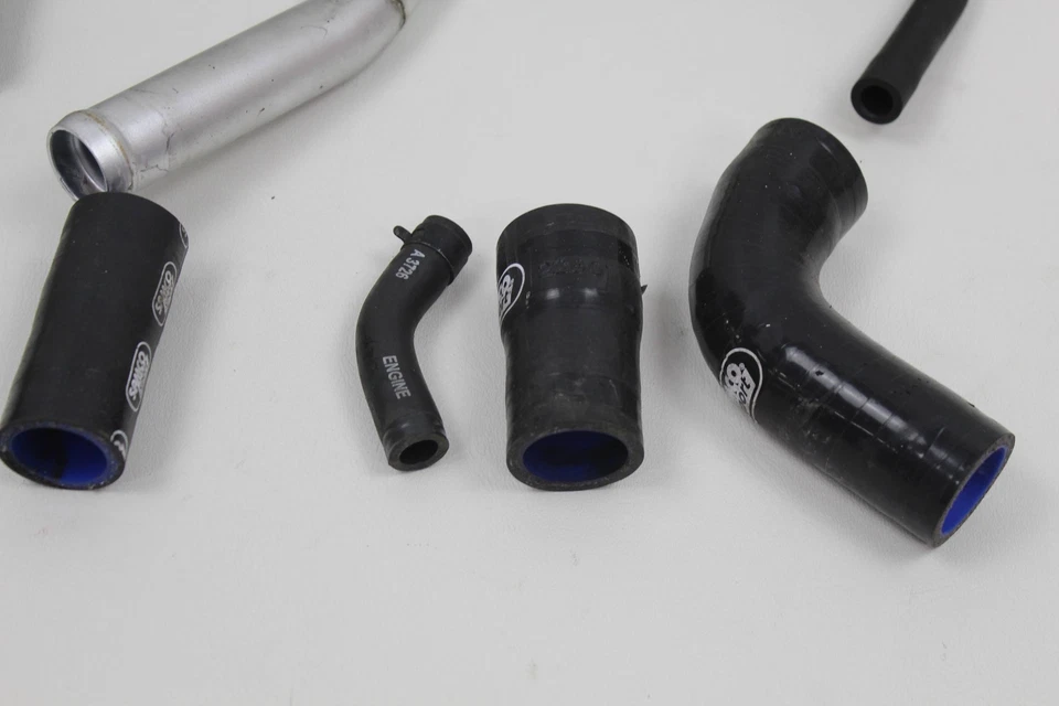 Manguera de refrigerante para radiador Samco MV Agusta F4 1000 06-08 Foto 2 de 4