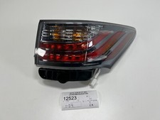 2011-2017 LEXUS CT200h REAR RIGHT PASSENGER SIDE OUTER TAILLIGHT LAMP OEM