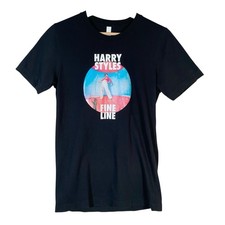 Harry Styles T-Shirt Size Small Fine Line Album Graphic Tee Black Bella Canvas