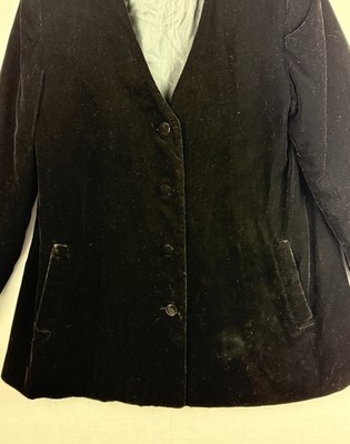 Vintage Black Velvet blazer Flared Hem No Tags Romantic Goth Dark Academia