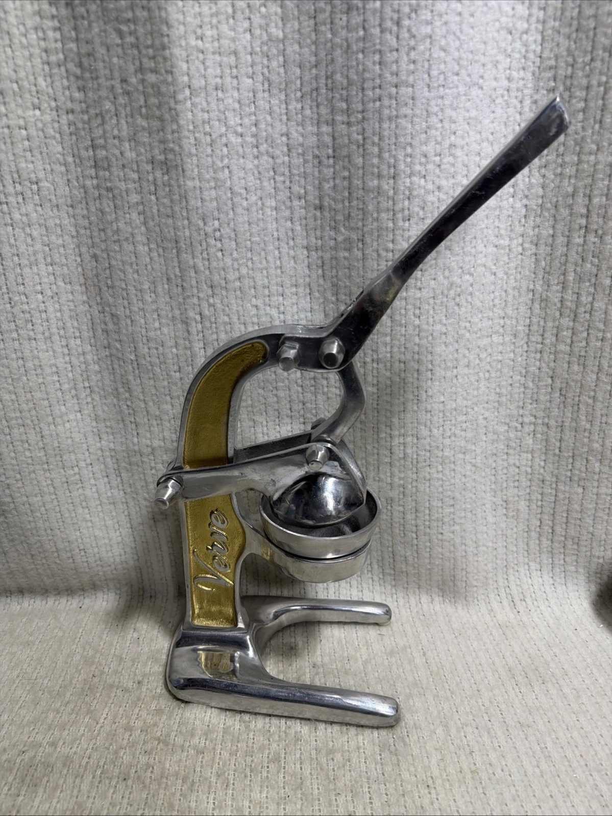 Juicer Verve Culture Manual Cast Aluminum Professional Grade 20" x9"