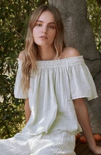 VELVET By Graham Spencer Julie Cotton Gauze Off Shoulder Top Kiwi S $158 B2