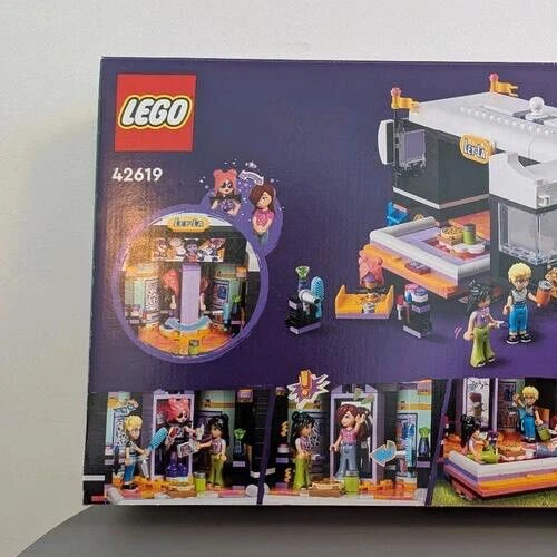 LEGO Friends Pop Star Music Tour Bus 42619 Toy Building Kit 845 pcs - Image 4 of 4