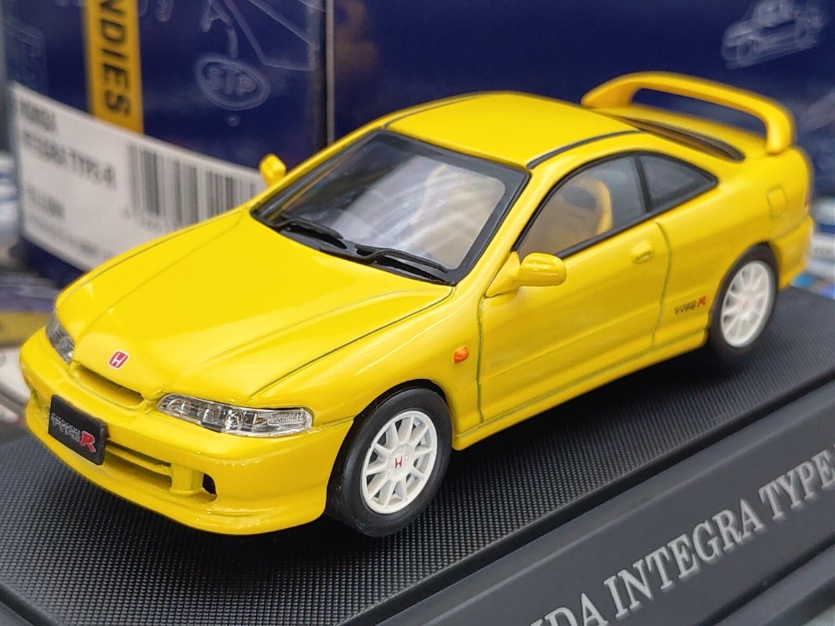 ミニカー EBBRO 1/43 HONDA INTEGRA TYPE-R YELLOW EBBRO 43119 1:43 SCALE HONDA INTEGRA TYPE R DC2 SPEC 1998 DIE CAST