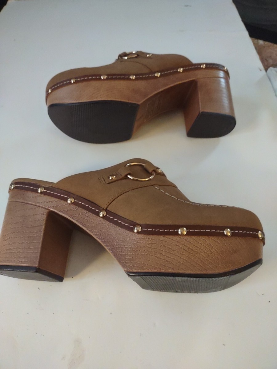 Women's Wooden Clog Shoes