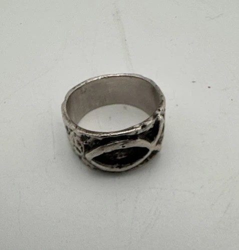 Vintage Christian Ichthys Fish Ring – Textured Band Faith Jewelry Silver Tone