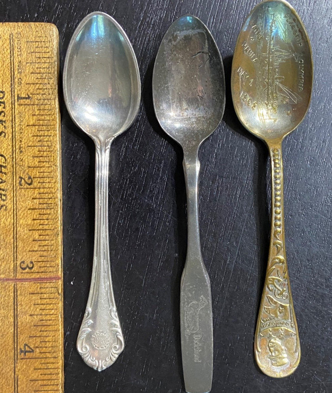 Lot 3 small collectible spoon cafe lafayette ny dachshund  battle manila 1898