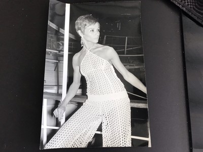 FESTIVAL DE CANNES 1967: ORIGINAL PRESSEFOTO 18x27cm: STARLETTE