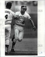 Press Photo Toby Harrah - cvb56302