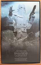 Hot Toys MMS835 Star Wars Snowtrooper Command...