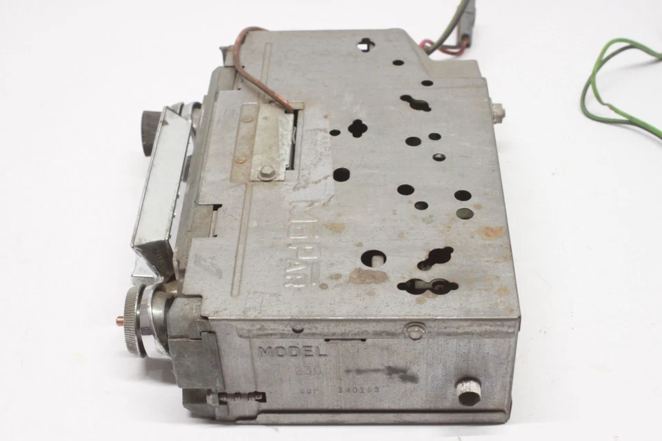 Original 1966 1967 Plymouth Satellite Belvedere GTX AM Push Button Radio MOPAR - Image 3 of 4