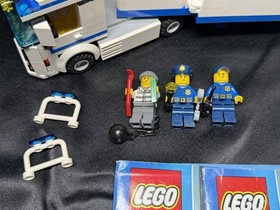 LEGO CITY: Mobile Police Unit (60044) 99.9% Complete with Instruction Manuals