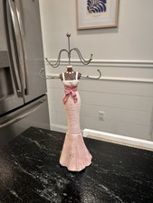 Pink Metal Resin Jewelry Display Mannequin Stand for Necklace Earring Bracelet