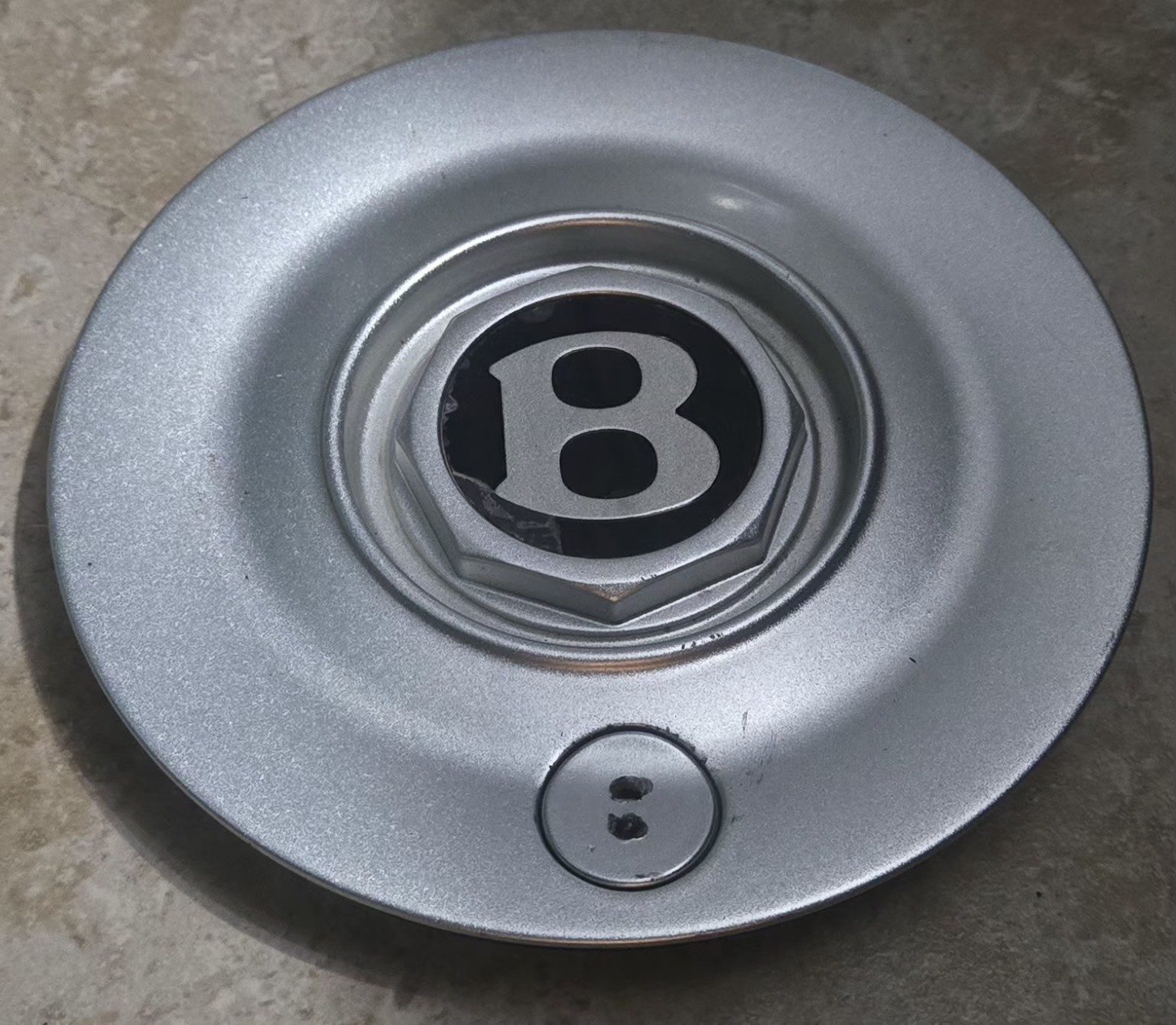 OEM 1997 Bentley Turbo R SILVER Speedline Wheel Center Hub Cap #01 p/n UT10698