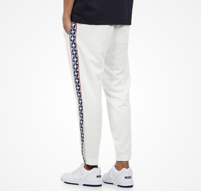 nike sportswear taped