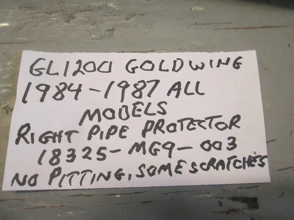 1984 - 1987 年原始设备制造商 GL1200 GOLDWING 右握出口管保护器 18325-MG9-003 — 第 4/4 张图片