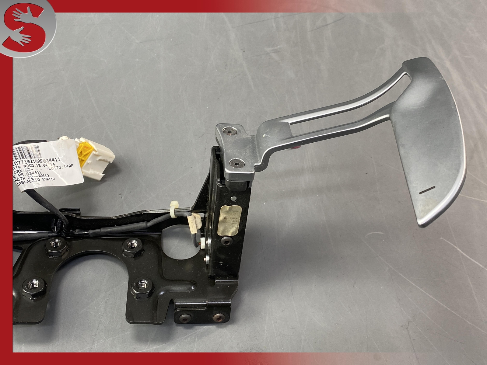 14-17 Maserati Ghibli M157 Left Driver Side Steering Wheel Shifter Paddles OEM