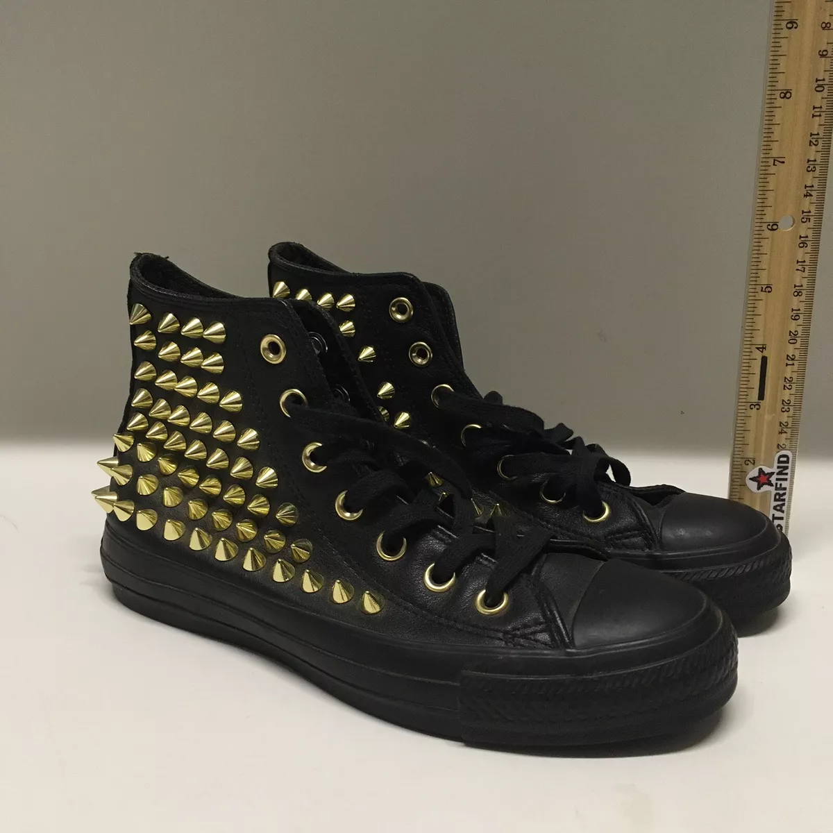 Converse with spikes deals