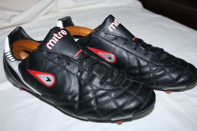 mens size 13 football boots uk