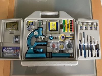 Micro-Science Mikroskop Paket Komplettset in Kunststofftragetasche - unbenutzt