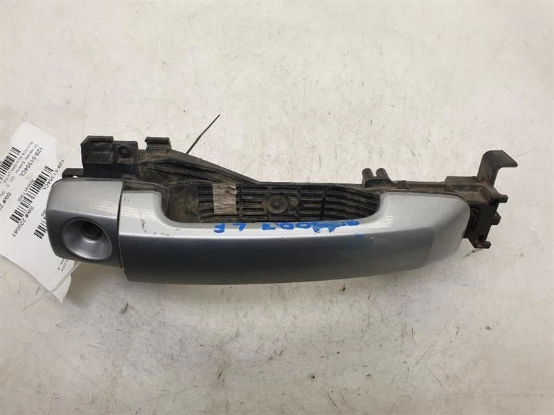 08-22 MANIJA PUERTA DELANTERA (EXTERIOR) LADO CONDUCTOR TOYOTA SEQUOIA SR5 Foto 2 de 4