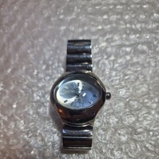 Vintage Vibe Quartz silver Face Ladies Wristwatch. 